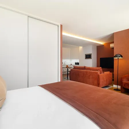 Whome Light-filled With A True Neighborhood Feel 公寓 *