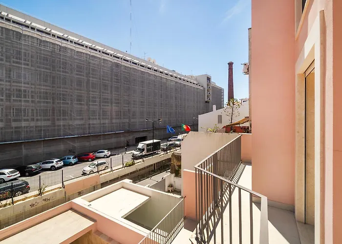 Whome Light-filled With A True Neighborhood Feel Apartmán