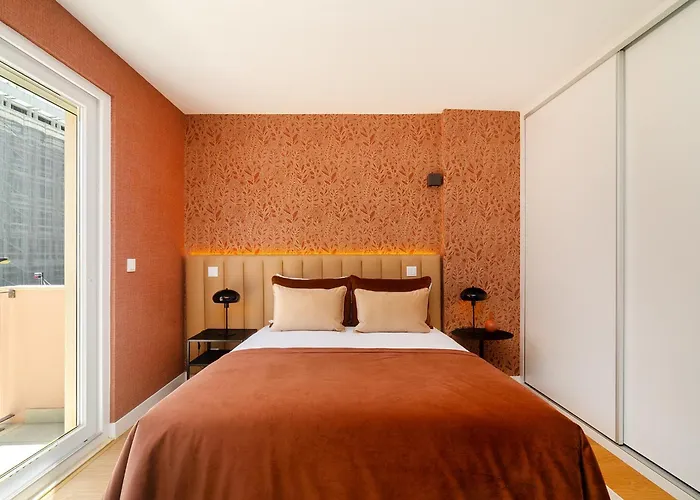 Whome Light-filled With A True Neighborhood Feel Lisboa