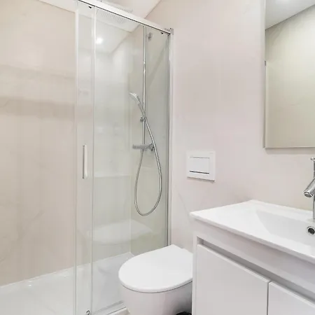 Appartement Whome Light-filled With A True Neighborhood Feel *