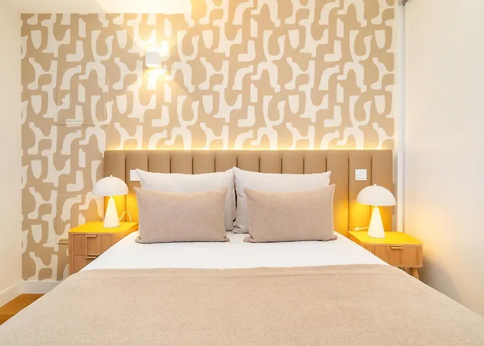 Whome Light-filled With A True Neighborhood Feel شقة *