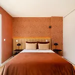 Whome Light-filled With A True Neighborhood Feel Lissabon